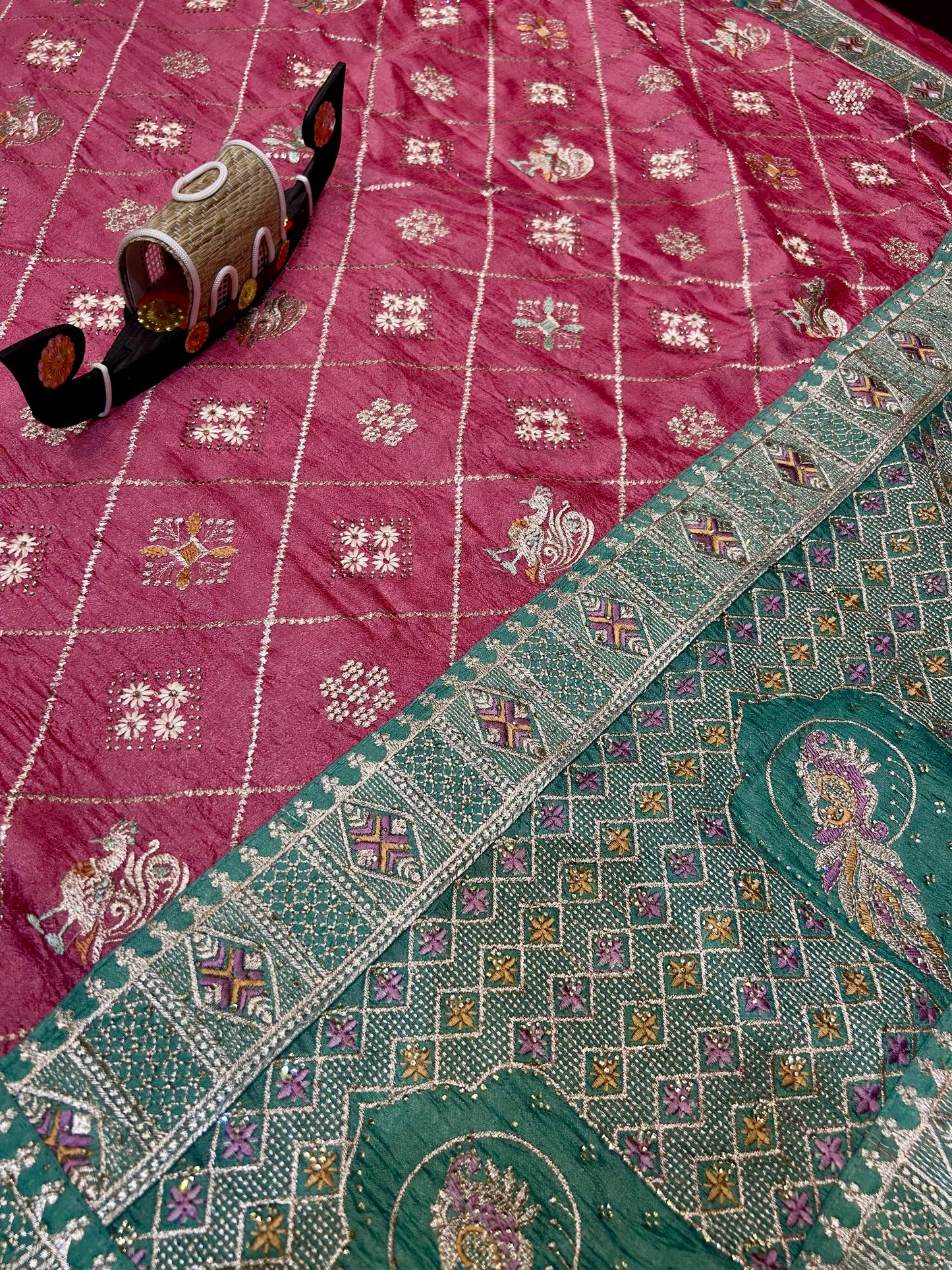 Rajwadi Saree Contrast Border