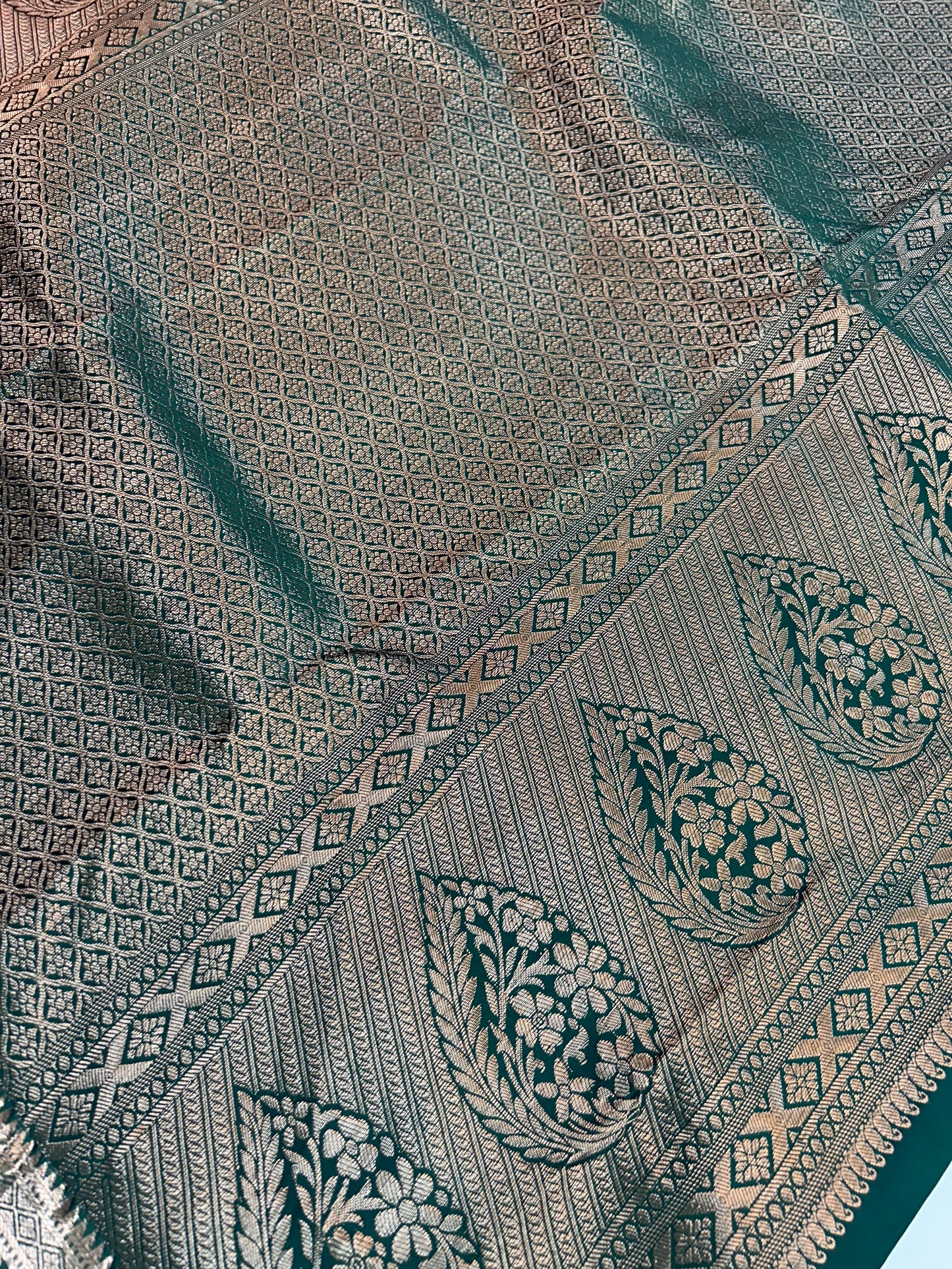 Brocket Kanjiwaram Saree