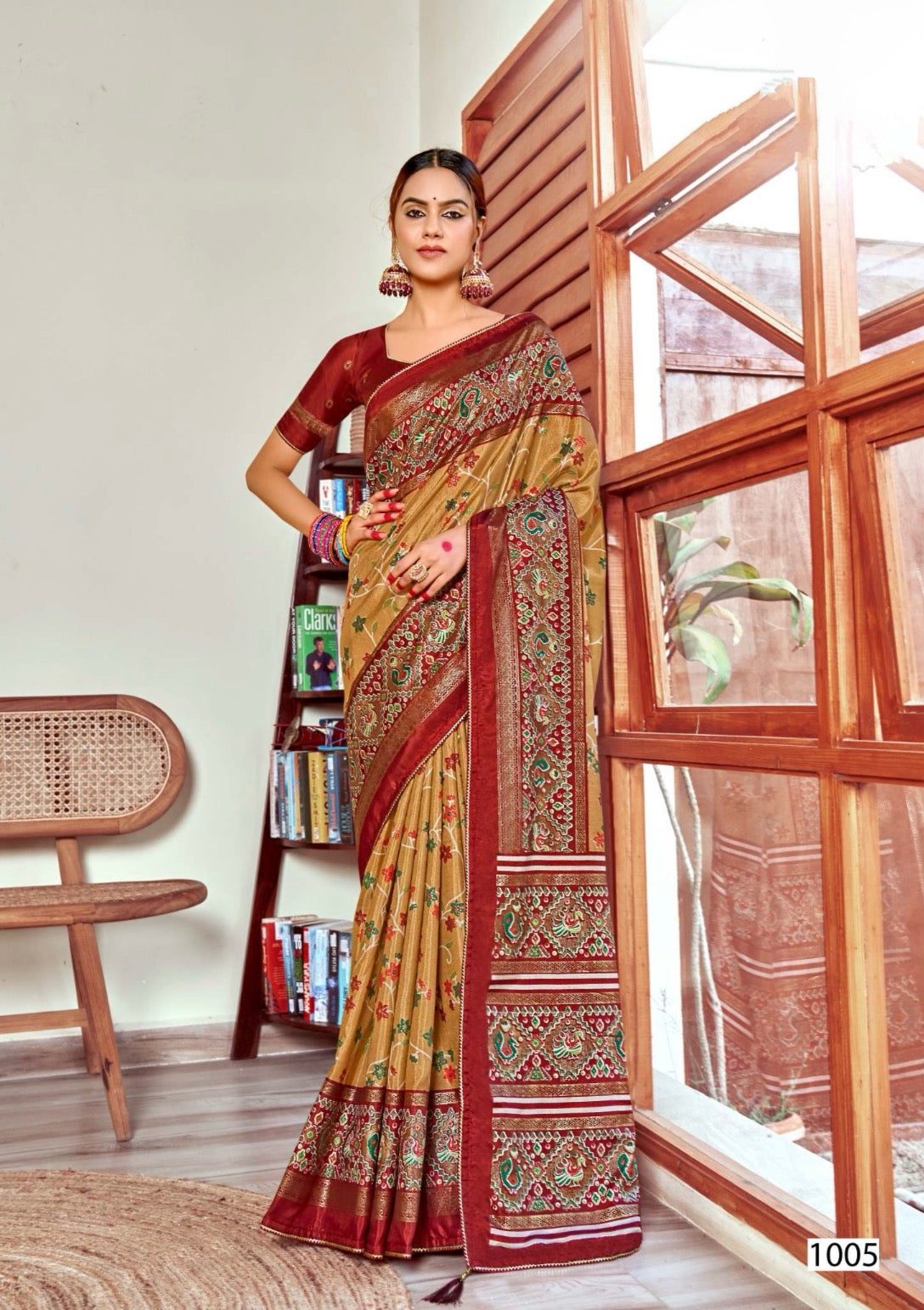 Patola With Flower Design Saree