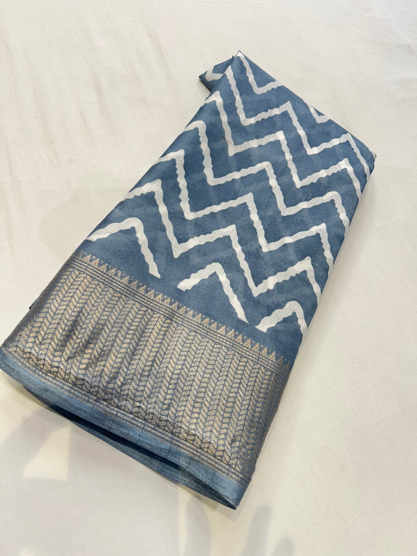 Lehairiya Desigen Cotton Saree