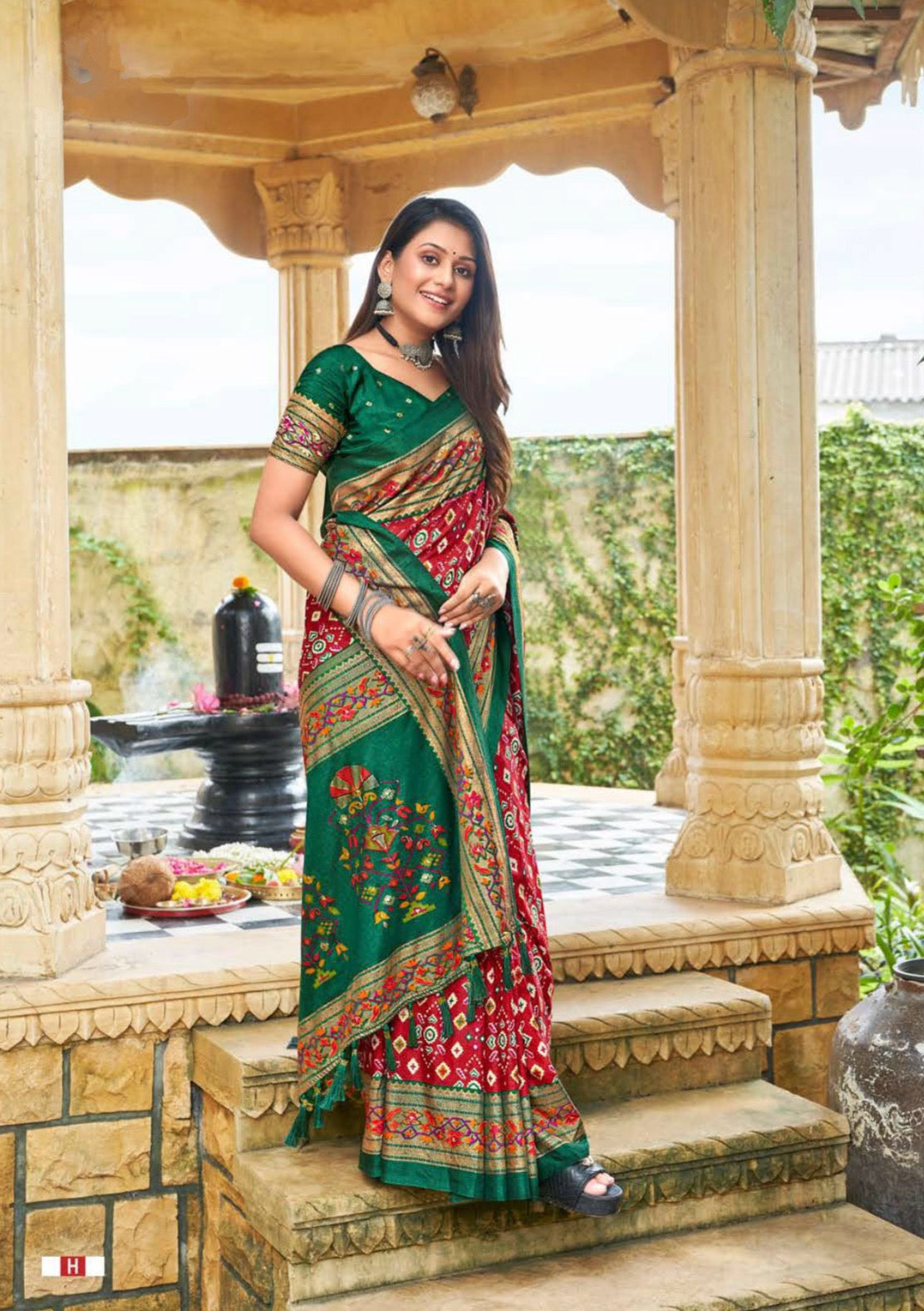 Raj-Mata Patola Saree